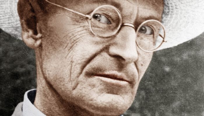 Biografía de Hermann Hesse: Vida, Obra y Trayectoria Literaria