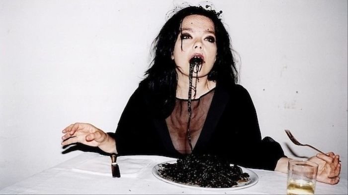 Biografía de Björk: Vida, Obra y Trayectoria Artística