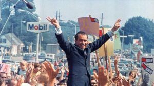 Resumen de la Biografía de Richard Nixon: Vida y Obra Política Padres, Nacimiento y Matrimonio