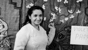 Resumen de la Biografía de Violeta Parra: Una Chilena Inmortal Sus Orígenes y Nacimiento