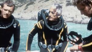 Resumen de la Biografía de Jacques-Yves Cousteau: Vida y Obra Sus Orígenes y Su Nacimiento