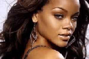 Biografía de Rihanna